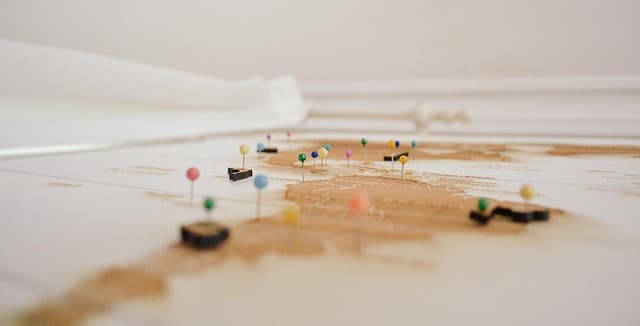 Cómo Hacer un Itinerario Económico para Viajar Barato